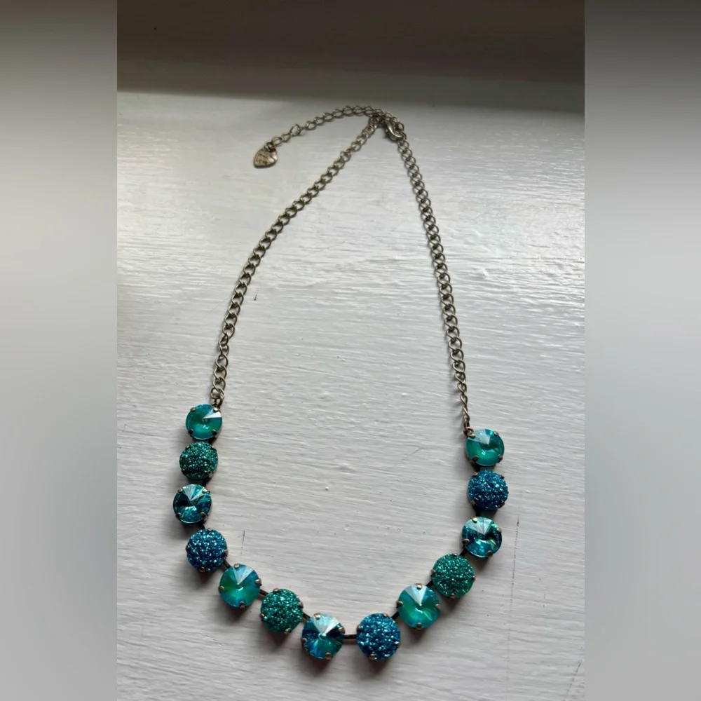 Blue Turquoise Crystal Necklace - Picture 3 of 4